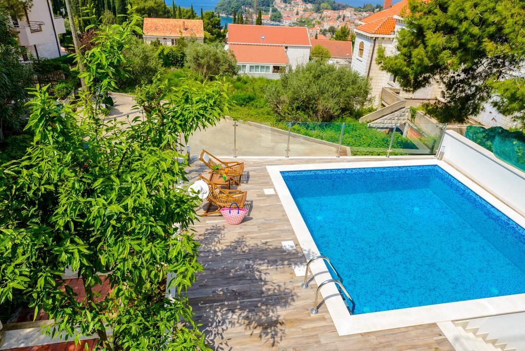 Tandem Apartments With Swimming Pool Цавтат Екстер'єр фото