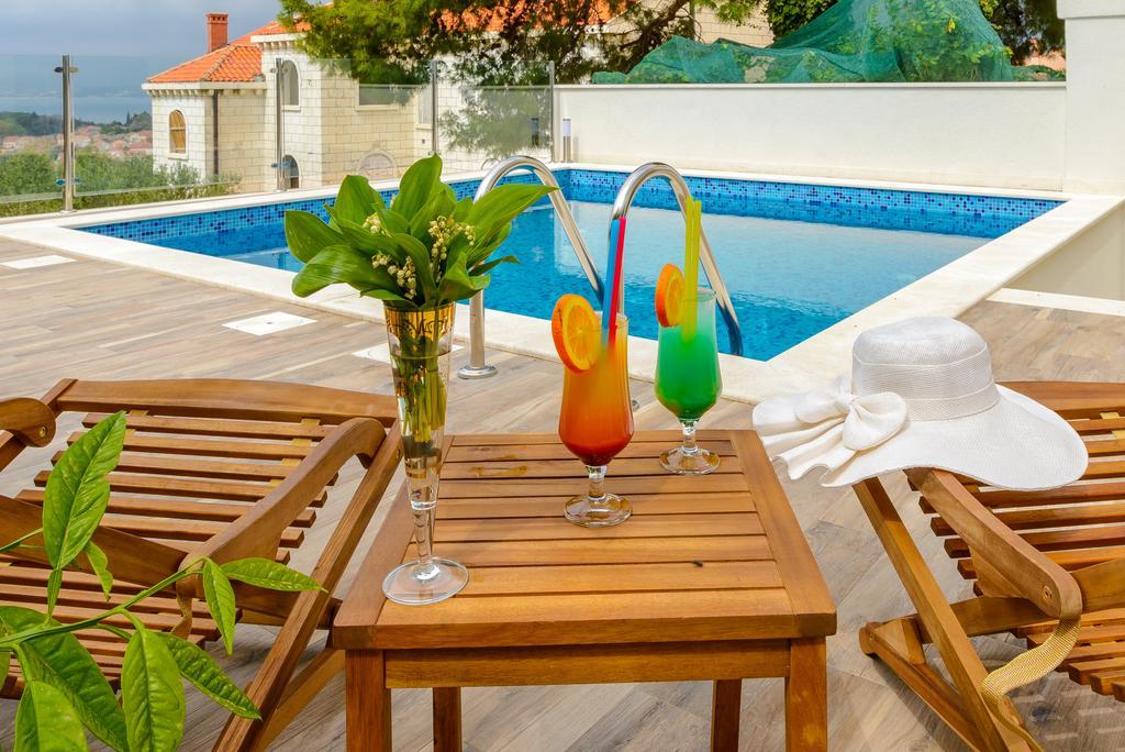 Tandem Apartments With Swimming Pool Цавтат Екстер'єр фото